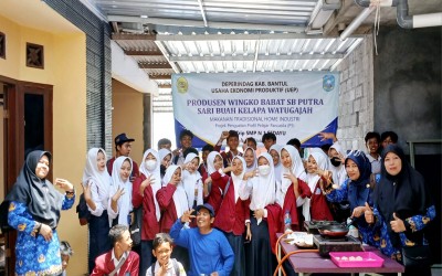 Field Trip ke Home Industry sebagai Tahapan Projek Penguatan Profil Pelajar Pancasila di SMP Negeri 1 Sedayu